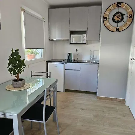 Alojamentos Pinheiros *