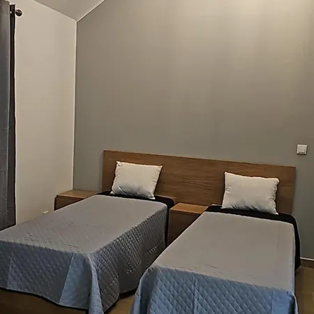 Alojamentos Pinheiros Apartament Amarante
